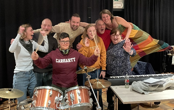 OK Swaree met Creamuze op do 16/10/12025