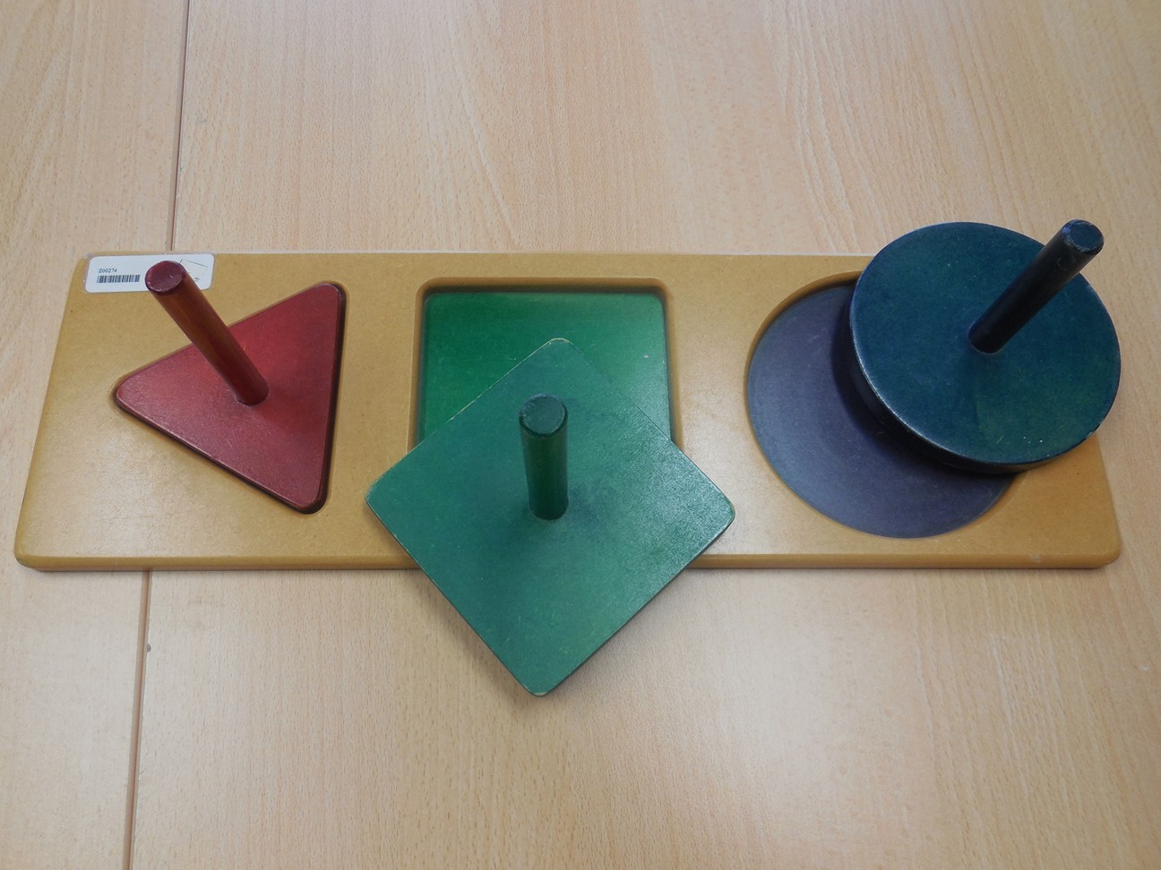 Inset shape board “Triple”